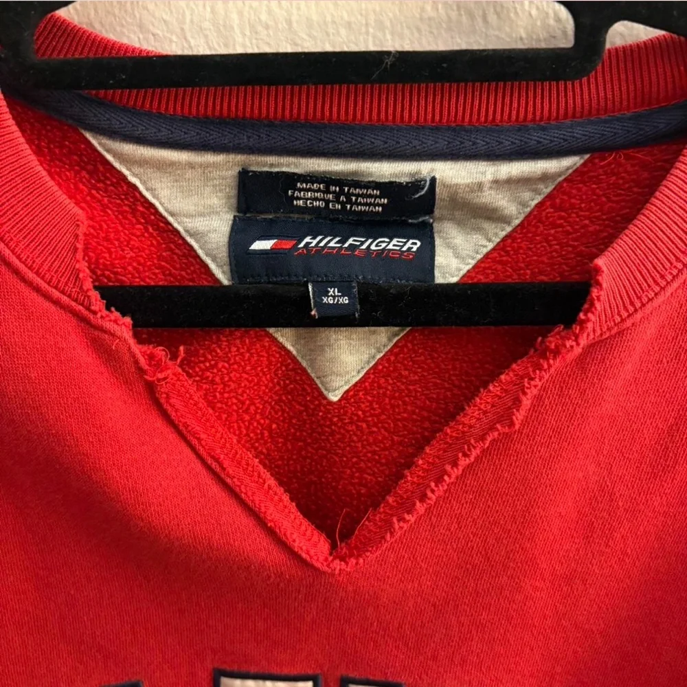 Tommy Hilfiger Red V-Neck Men's Sweater - Picture 2 of 4